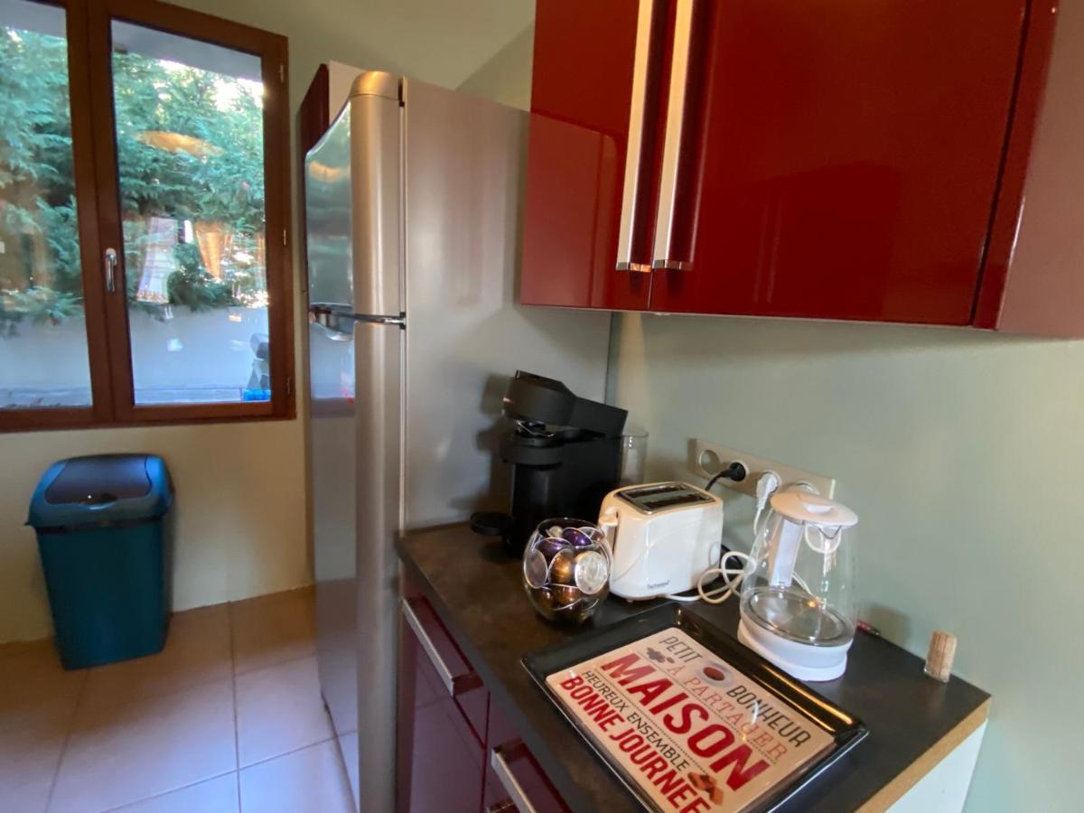 Maison Familiale 3 Chambres, Parking Gratuit Avinyon Dış mekan fotoğraf